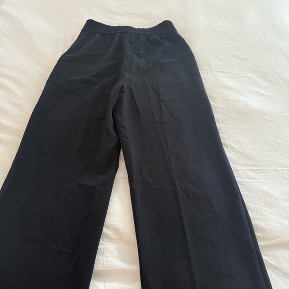 Aritzia Wilfred Black Elastic Waistband Trousers - Picture 10 of 10